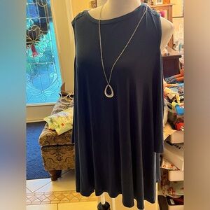 Blue 3x shirt tag removed. Measures - 24 in across bust, 20 in cold shoulder arm